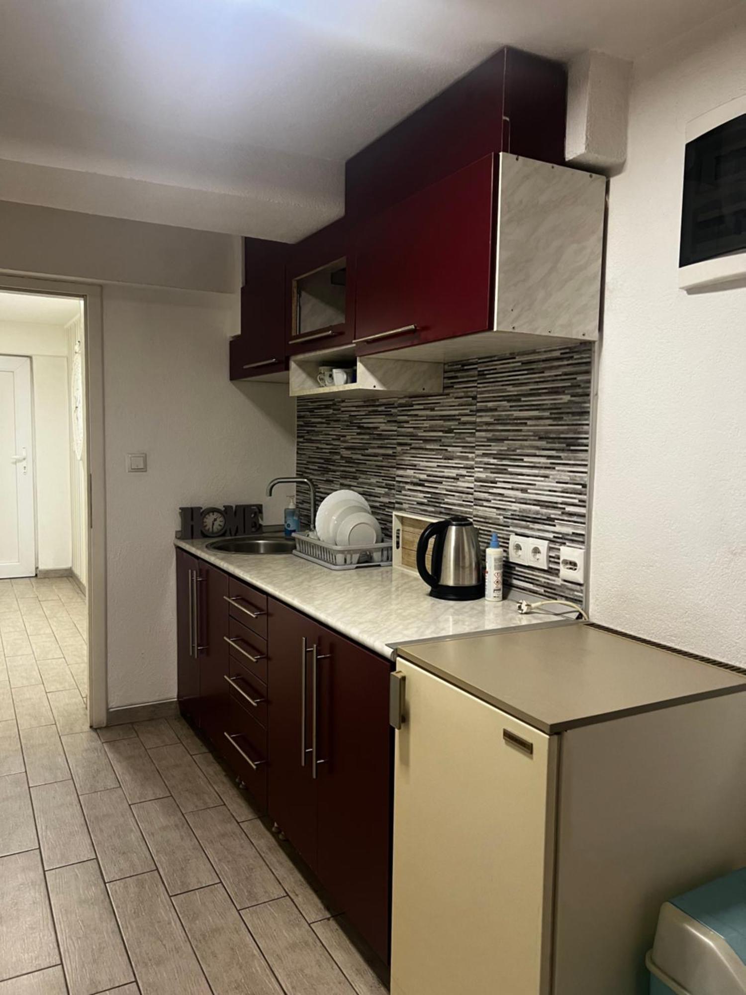 Hostel توزلا المظهر الخارجي الصورة