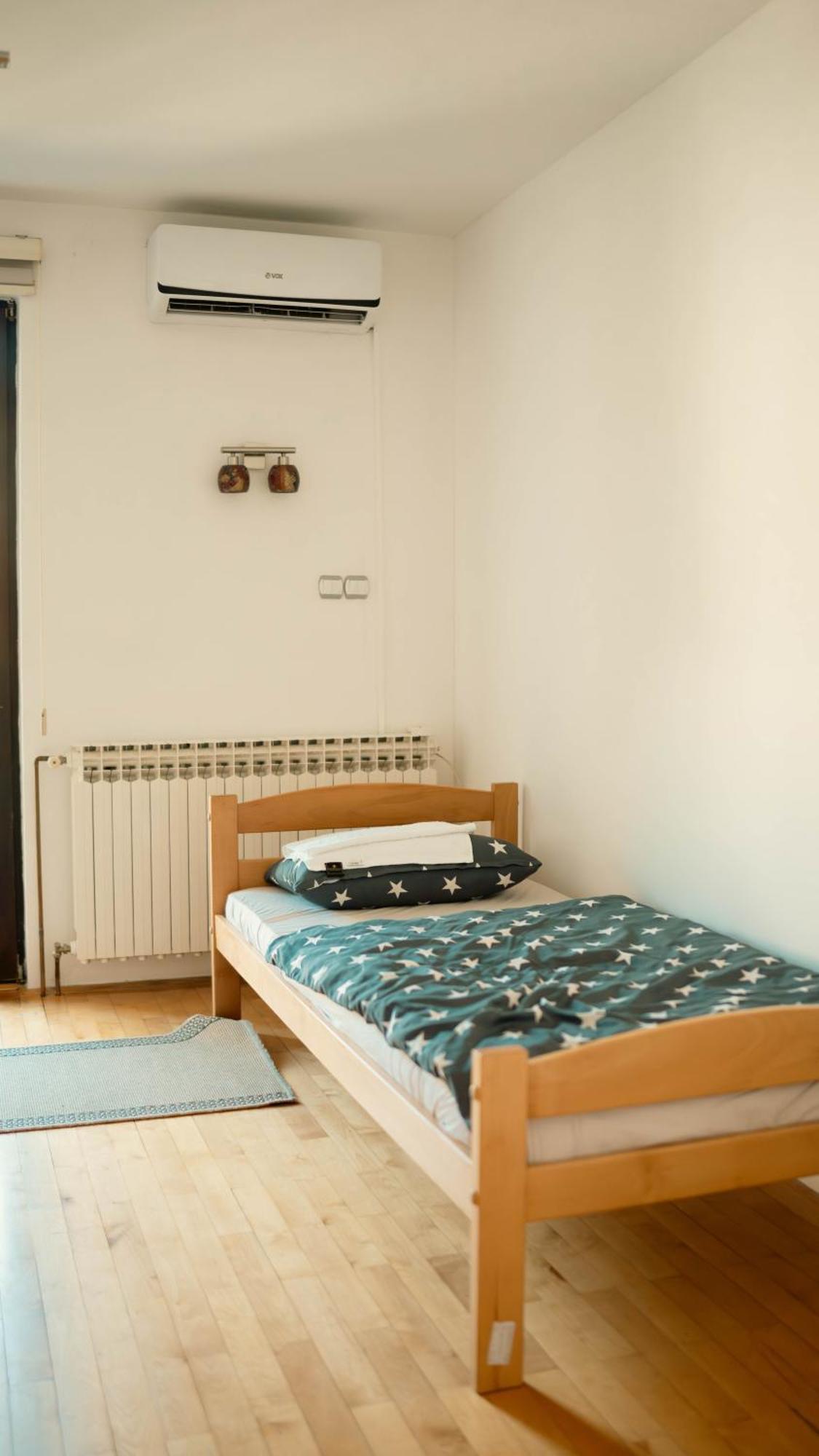 Hostel توزلا المظهر الخارجي الصورة